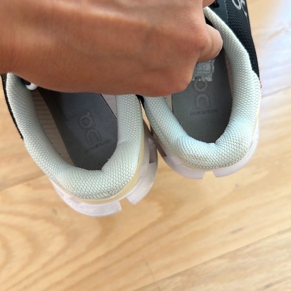 On Running Black and White Sneakers - Picture 6 of 6